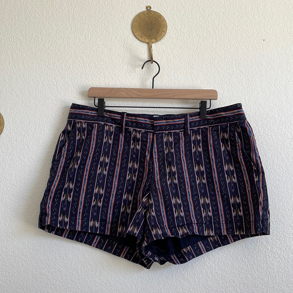 Gap City Shorts Size 16